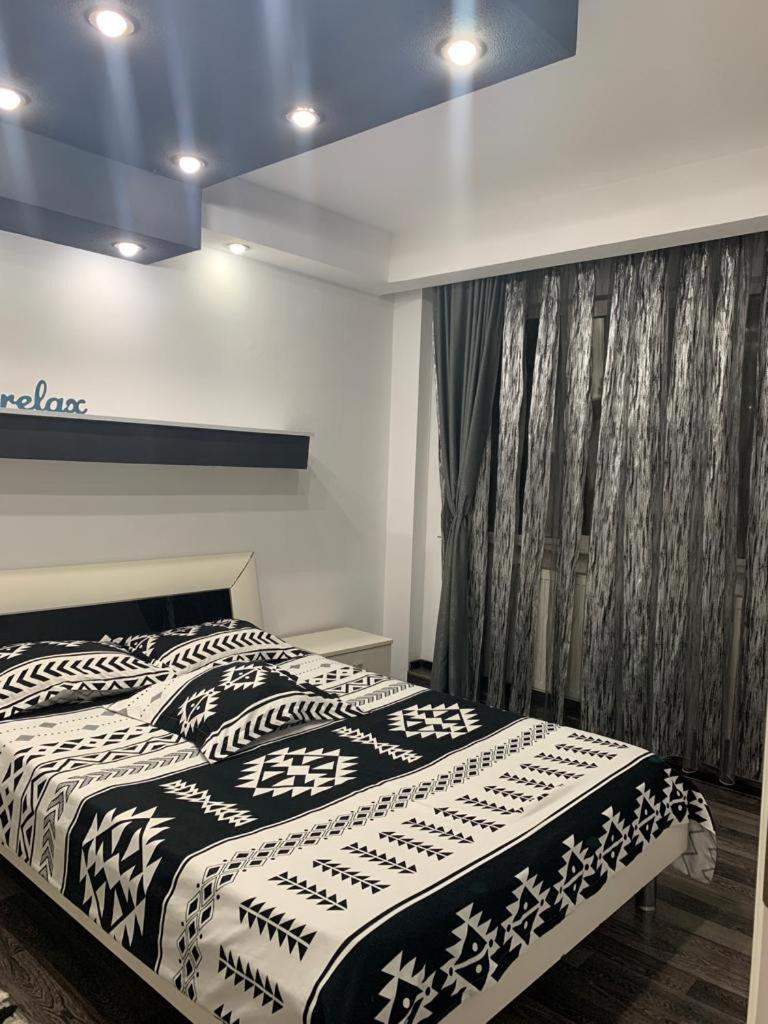 Apartament B Orizont Bacau Exterior photo